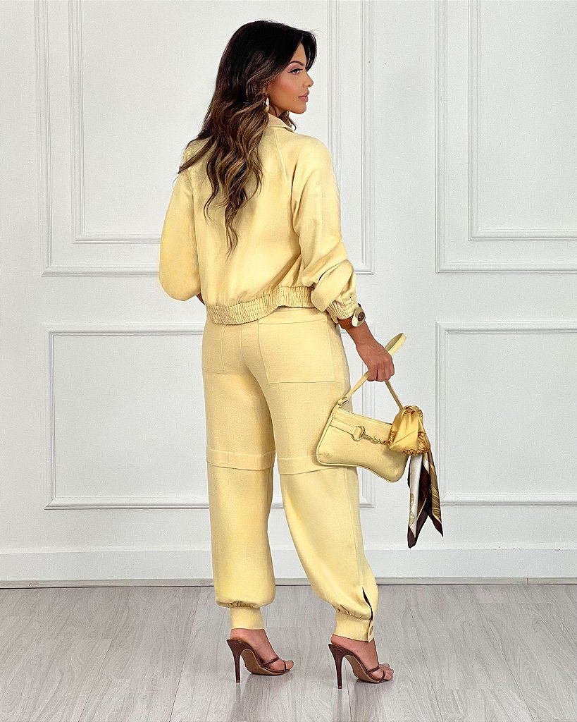 CONJUNTO JAQUETA E CALÇA