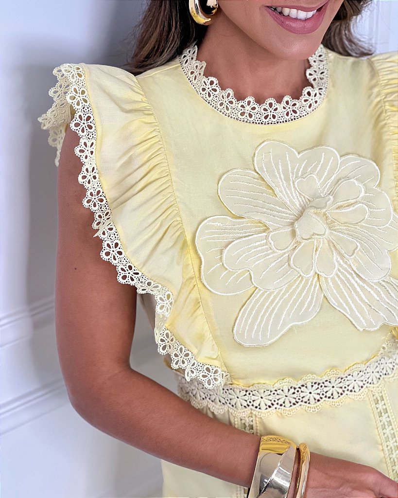 VESTIDO APLIQUE FLORAL